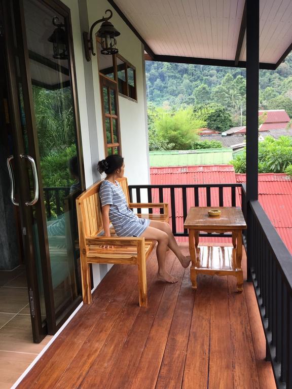 ホテル Thai Terrace Bungalow トンナイパンヤイ エクステリア 写真